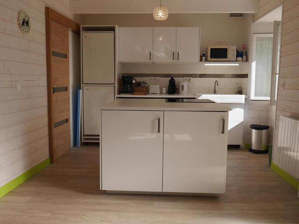 Maison Cosy Avec Jardin, Centre De Sauzon, 200M Du Port, 3 Chambres, Wifi, Terrasse Et Barbecue - Fr-1-418-211 Buitenkant foto